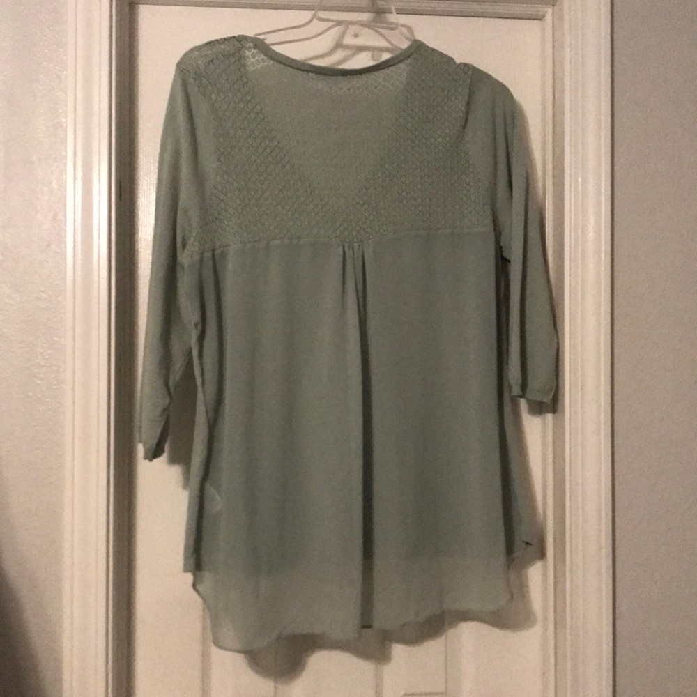 Maurice’s Brand Top